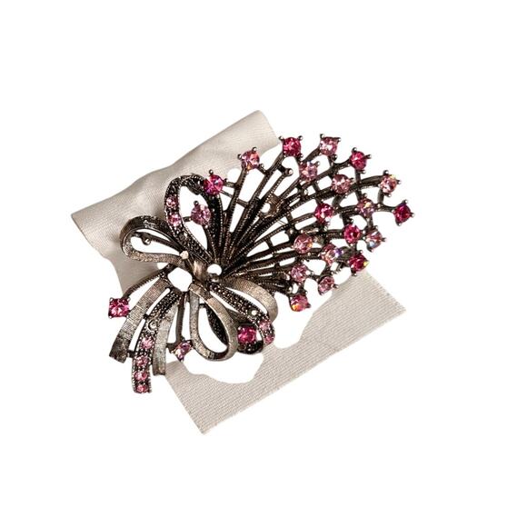 VINTAGE MCM Pink and Silver tone Rhinestone Glamour Floral Bouquet Brooch - Picture 1 of 12